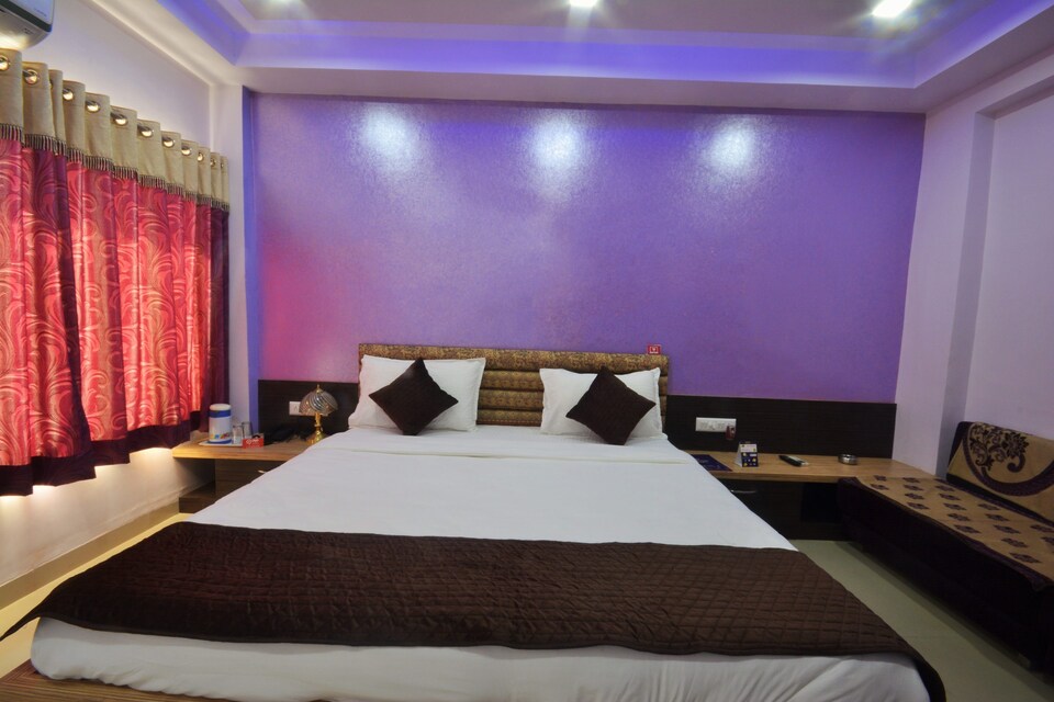 OYO 3231 Malhaar Resort, Dahegam, Gandhinagar